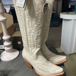 Ariat Tan Western Boots